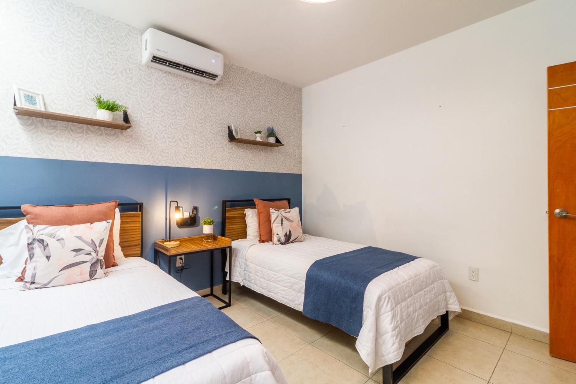 Casa Azul Turquesa Excelente Ubicacion Facturamos Villa Guadalajara Luaran gambar